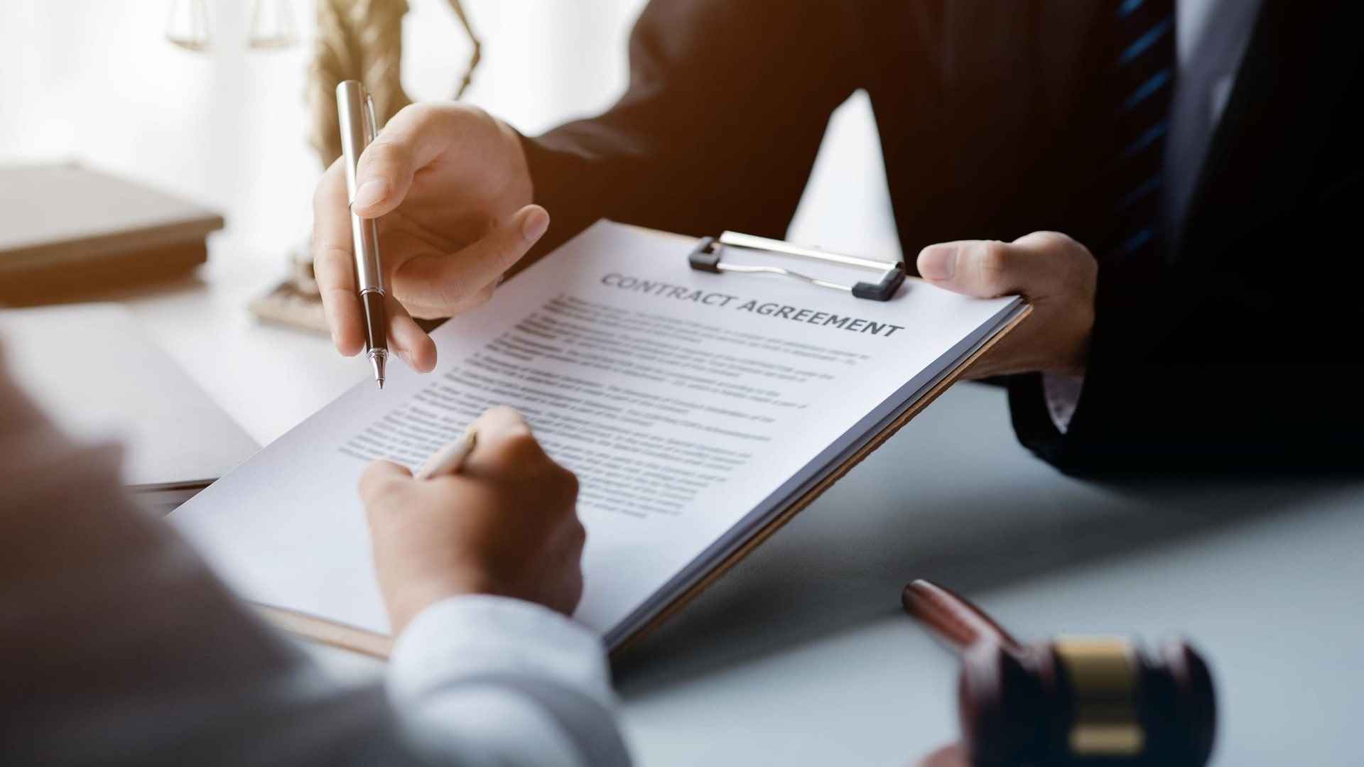 The Legal Standing of Mediation Agreements in the UK Dawlish